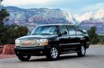 GMC Yukon XL Denali 2000 года